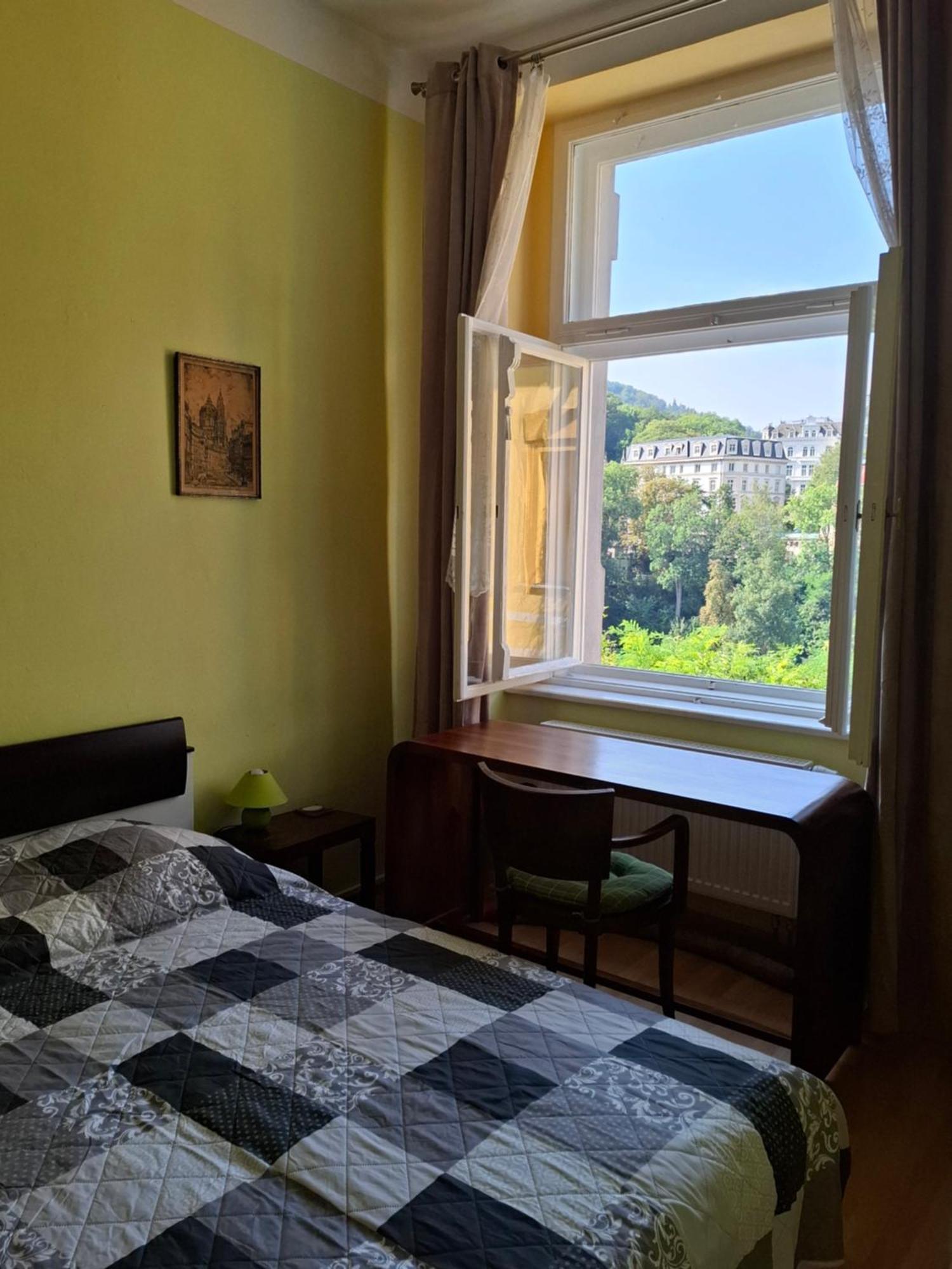 Apartment Fairy Tale Κάρλοβι Βάρι Εξωτερικό φωτογραφία