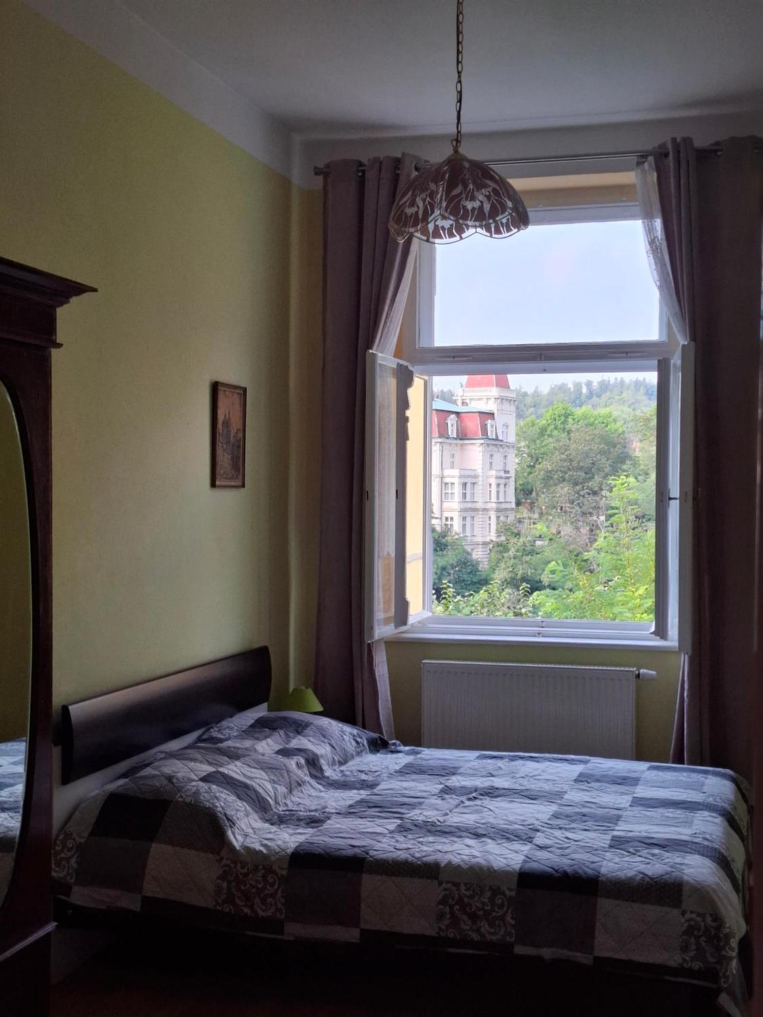 Apartment Fairy Tale Κάρλοβι Βάρι Εξωτερικό φωτογραφία