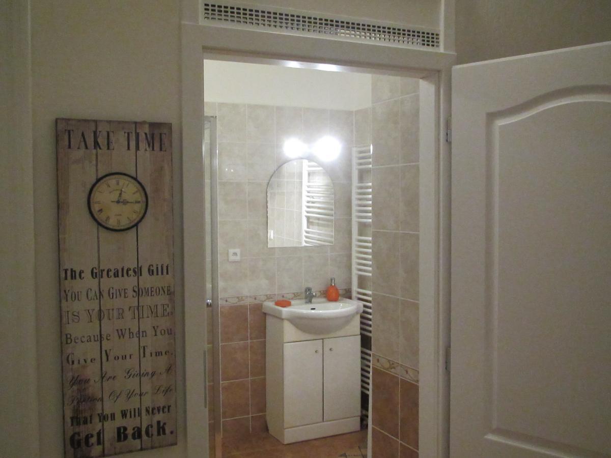 Apartment Fairy Tale Κάρλοβι Βάρι Εξωτερικό φωτογραφία